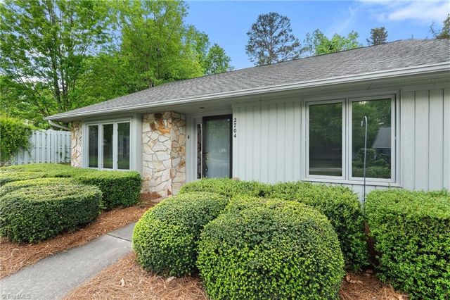 2704 Spring Bridge Trail, Greensboro, NC 27410