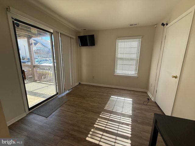 17 HARROGATE CT, Sewell, NJ 08080