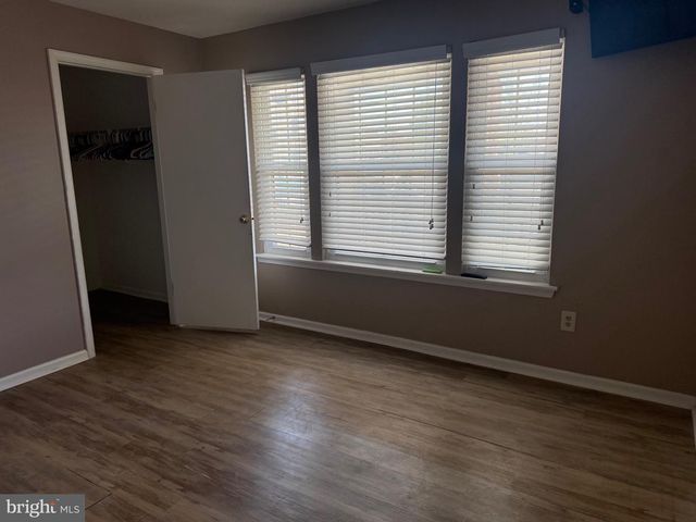 17 HARROGATE CT, Sewell, NJ 08080