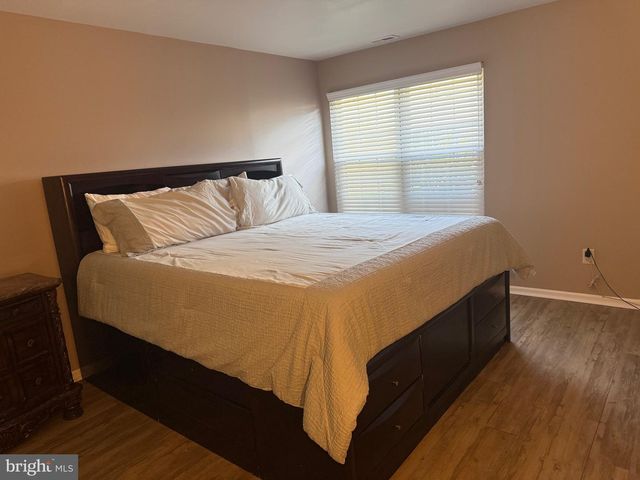 17 HARROGATE CT, Sewell, NJ 08080