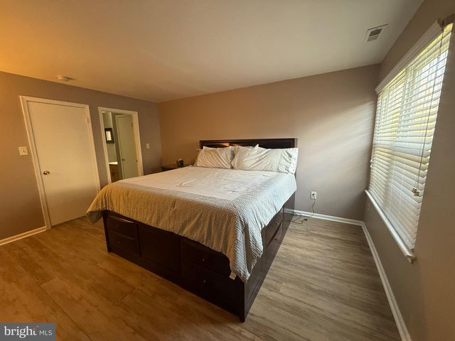 17 HARROGATE CT, Sewell, NJ 08080