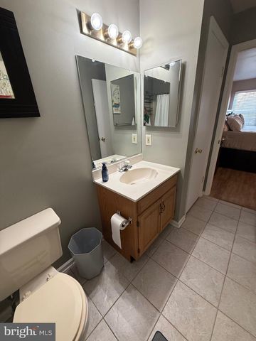 17 HARROGATE CT, Sewell, NJ 08080