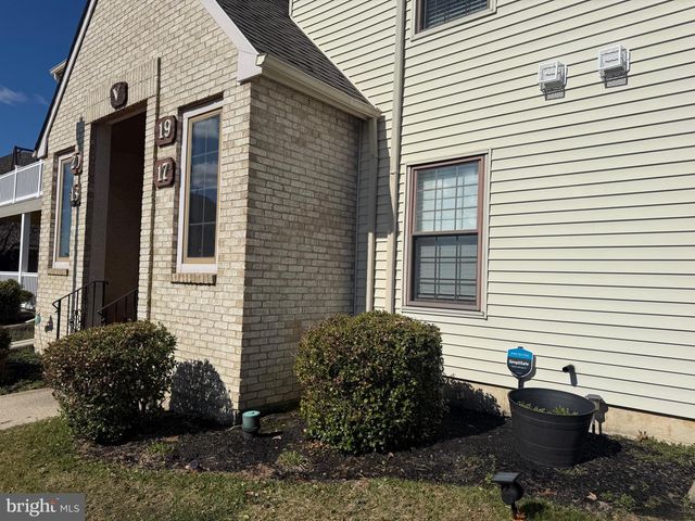 17 HARROGATE CT, Sewell, NJ 08080