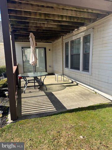 17 HARROGATE CT, Sewell, NJ 08080