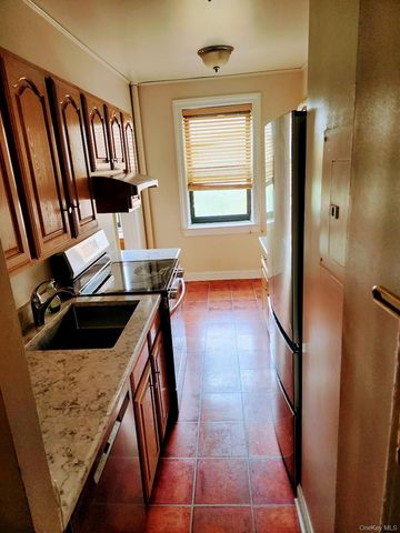 68 E. Hartsdale Avenue 5F, Hartsdale, NY 10530
