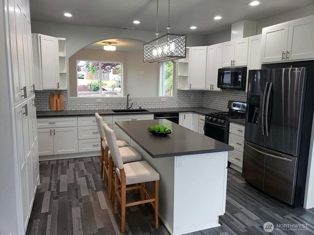 866 S 85th Street, Tacoma, WA 98444