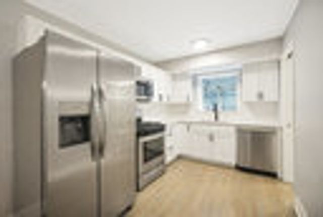 1512 W Diversey Parkway B, Chicago, IL 60614