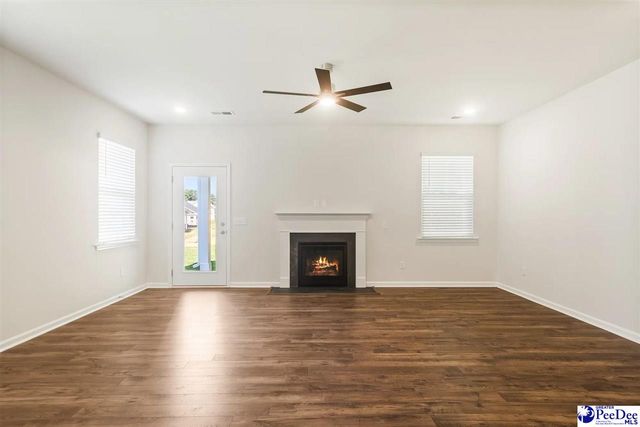 1204 Summer Duck Loop, Florence, SC 29501