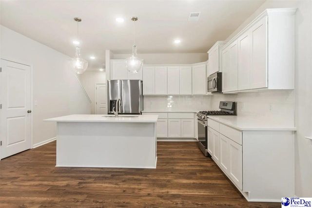 1204 Summer Duck Loop, Florence, SC 29501