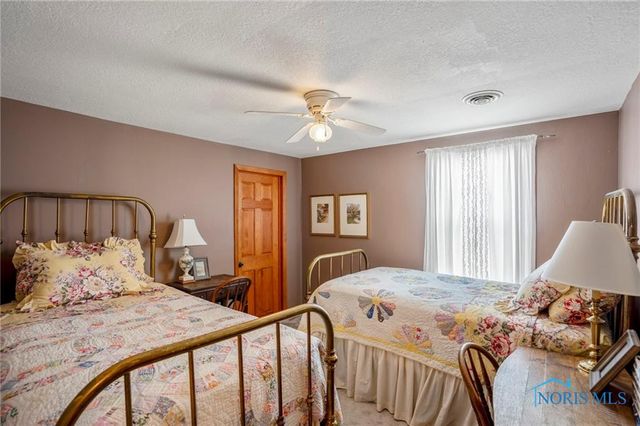 11965 Dyke Road, Curtice, OH 43412