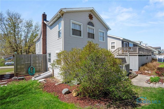 11965 Dyke Road, Curtice, OH 43412