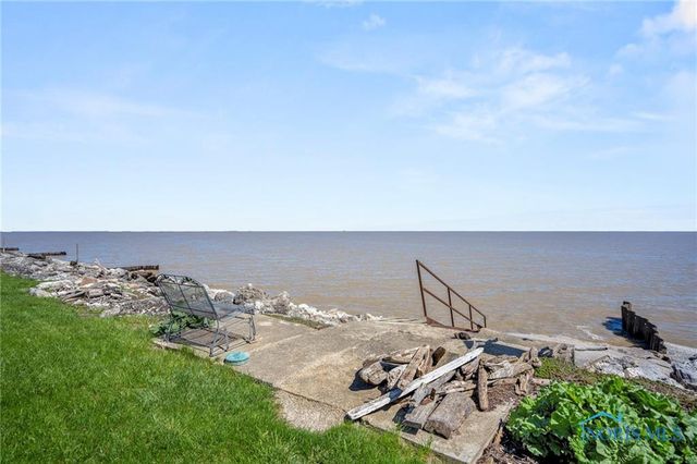 11965 Dyke Road, Curtice, OH 43412