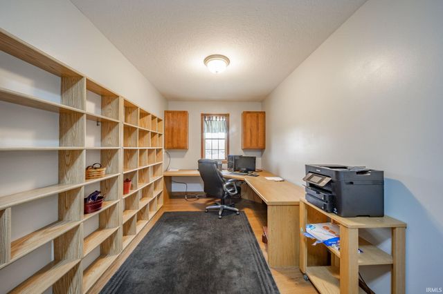 1160 Landmark Drive, New Castle, IN 47362