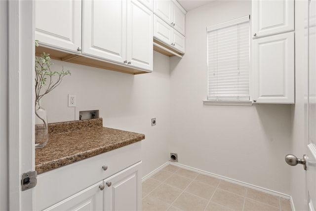 1007 Dover Heights Trail, Mansfield, TX 76063