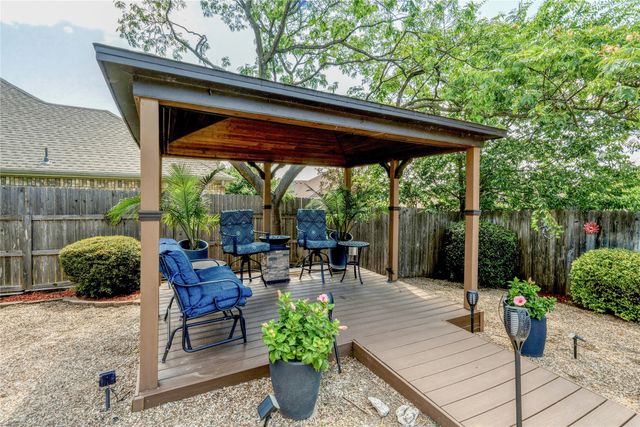 1007 Dover Heights Trail, Mansfield, TX 76063