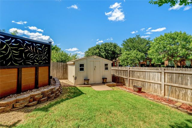 1007 Dover Heights Trail, Mansfield, TX 76063