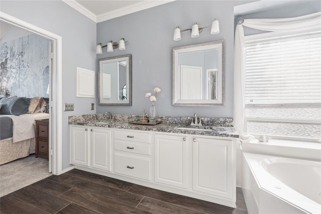 1007 Dover Heights Trail, Mansfield, TX 76063