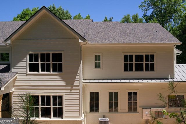 350 Lum Crowe Road, Roswell, GA 30075