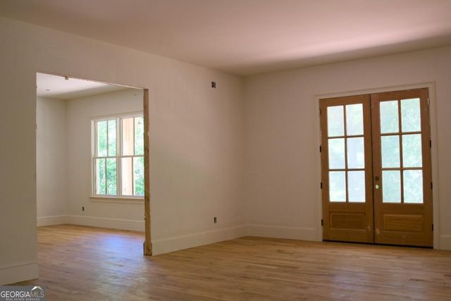 350 Lum Crowe Road, Roswell, GA 30075