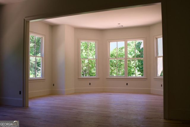 350 Lum Crowe Road, Roswell, GA 30075