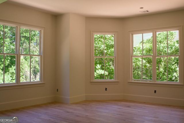 350 Lum Crowe Road, Roswell, GA 30075