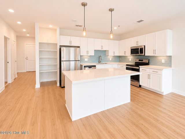 111 Railroad Avenue 604, North Augusta, SC 29841