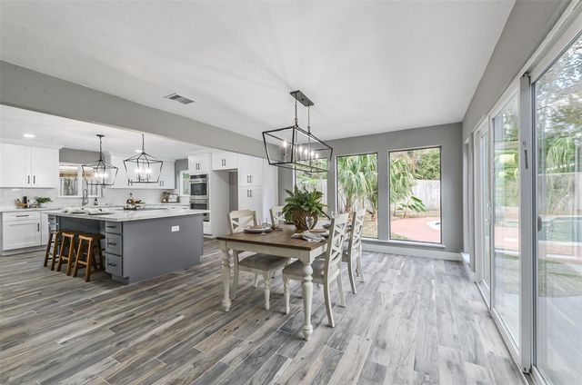 211 Big Hollow Lane, Houston, TX 77042