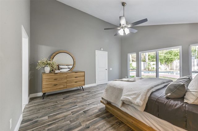 211 Big Hollow Lane, Houston, TX 77042