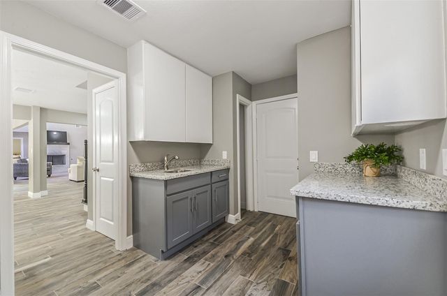 211 Big Hollow Lane, Houston, TX 77042