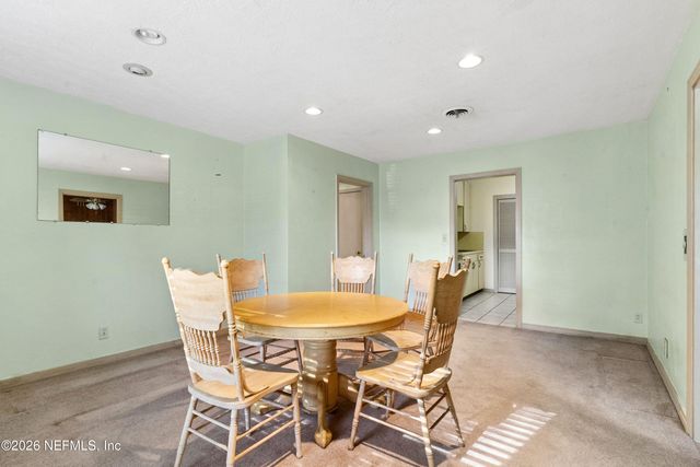 1374 DAKAR Street, Jacksonville, FL 32205