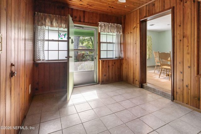 1374 DAKAR Street, Jacksonville, FL 32205