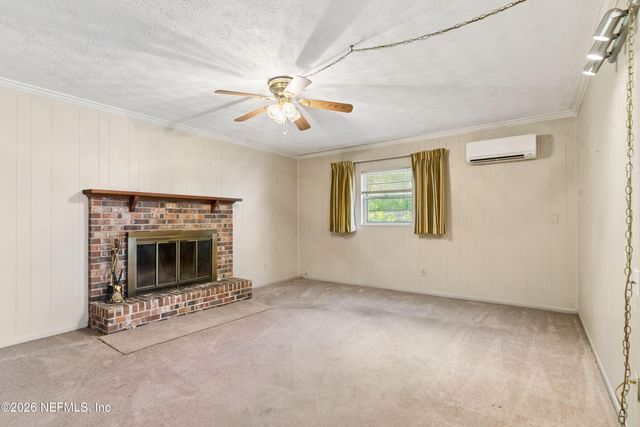 1374 DAKAR Street, Jacksonville, FL 32205