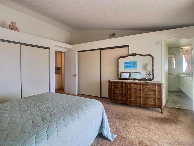 2552 Wind River Rd, El Cajon, CA 92019