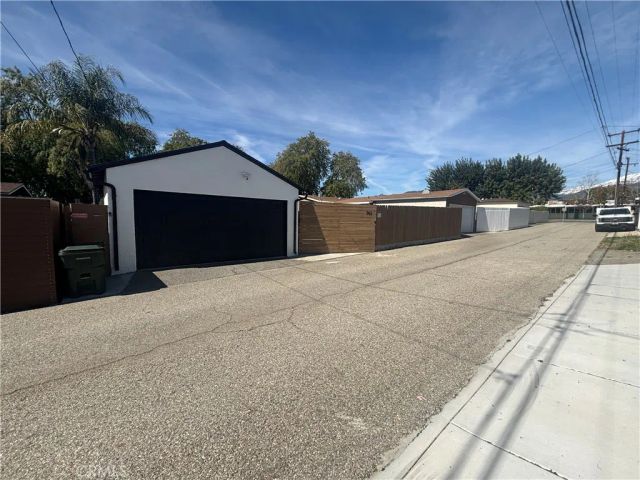 762 N Vallejo, Upland, CA 91786