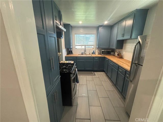 762 N Vallejo, Upland, CA 91786