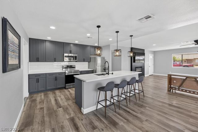 3210 Bluebird Street, Las Vegas, NV 89121