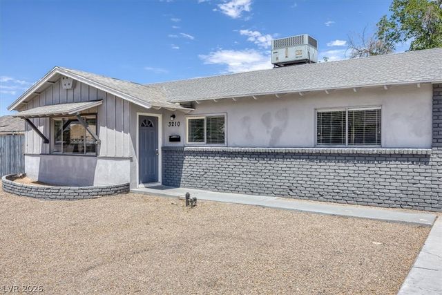 3210 Bluebird Street, Las Vegas, NV 89121