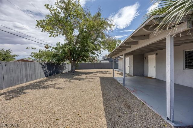 3210 Bluebird Street, Las Vegas, NV 89121