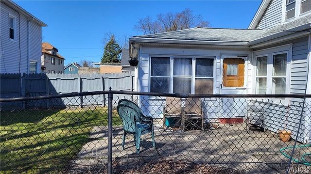 2047 Clinton Street, Buffalo, NY 14206