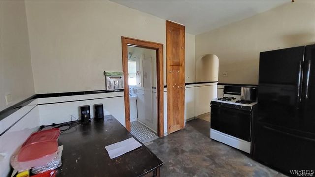 2047 Clinton Street, Buffalo, NY 14206