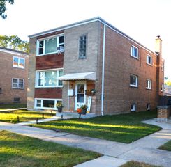 10332 Elizabeth Street 1, Westchester, IL 60154