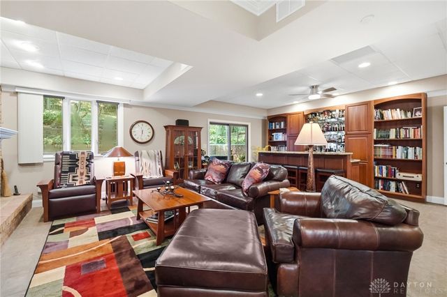 6320 Tomahawk Trail, Washington Twp, OH 45459