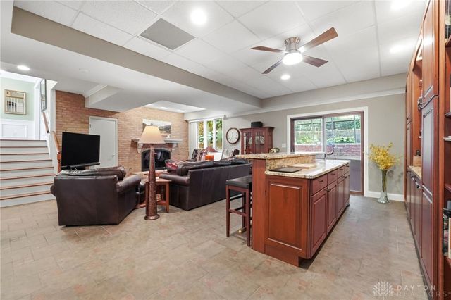 6320 Tomahawk Trail, Washington Twp, OH 45459