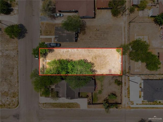 305 W Loeb Street, Edinburg, TX 78541