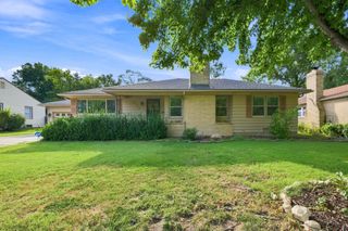 222 N Brookside St, Wichita, KS 67208