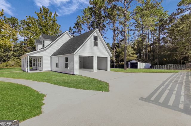 648 Honey Ridge Lane, Hinesville, GA 31313