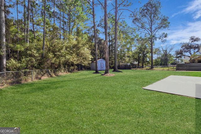 648 Honey Ridge Lane, Hinesville, GA 31313