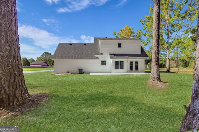 648 Honey Ridge Lane, Hinesville, GA 31313