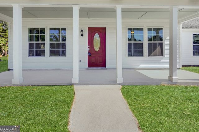 648 Honey Ridge Lane, Hinesville, GA 31313