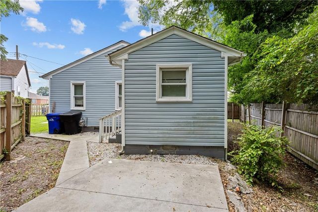 2321 Columbus AVE, Portsmouth, VA 23704